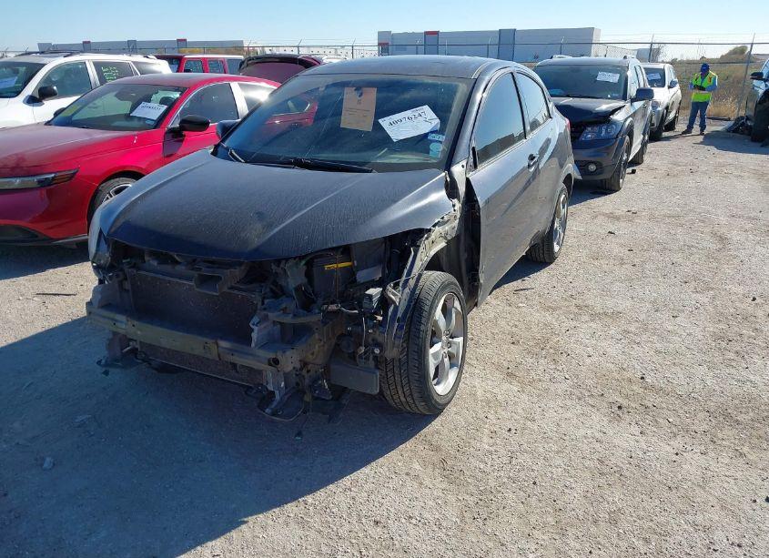 Photo 2 of 2017 Honda Hr-v EX (VIN 3CZRU6H52HM714908)