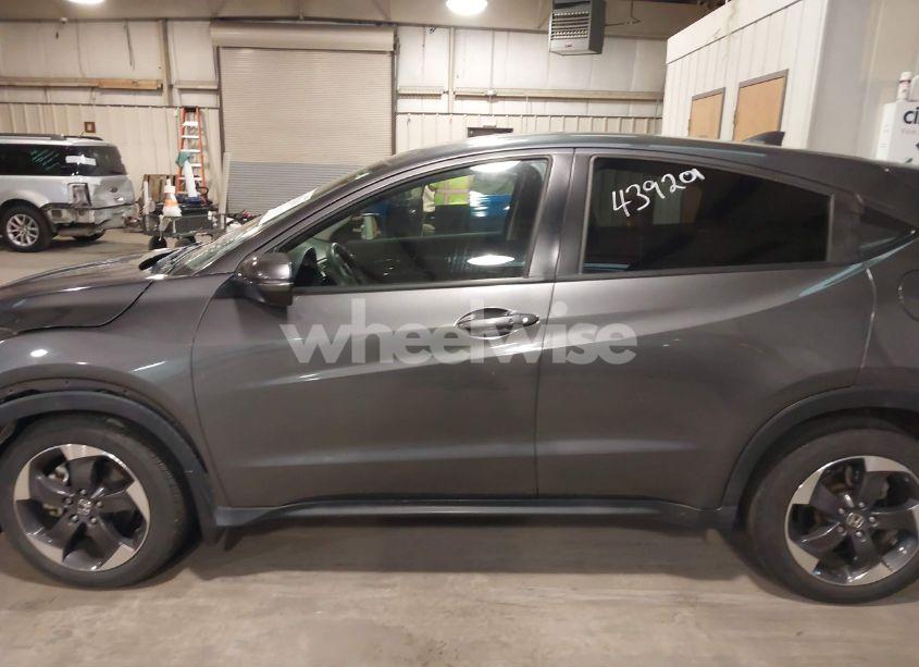 Photo 14 of 2018 Honda Hr-v EX (VIN 3CZRU6H52JM719550)
