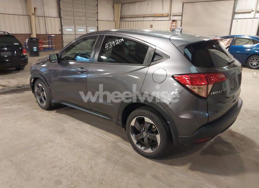 Photo 3 of 2018 Honda Hr-v EX (VIN 3CZRU6H52JM719550)
