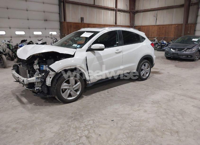 Photo 2 of 2019 Honda Hr-v EX (VIN 3CZRU6H52KM731487)