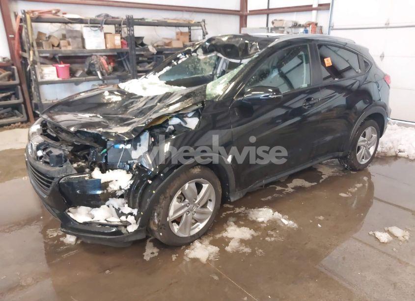 Photo 2 of 2019 Honda Hr-v EX (VIN 3CZRU6H52KM731604)
