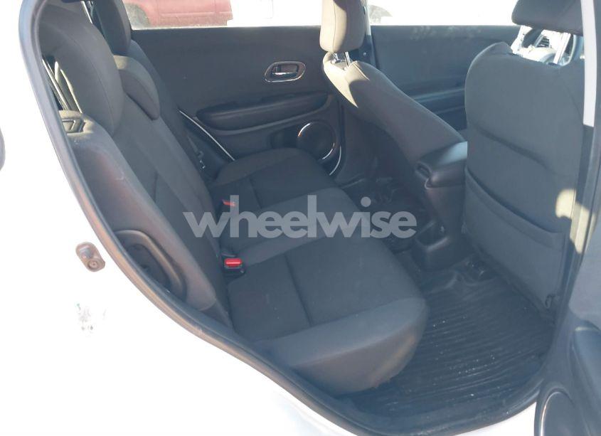 Photo 8 of 2022 Honda Hr-v AWD EX (VIN 3CZRU6H52NM715181)