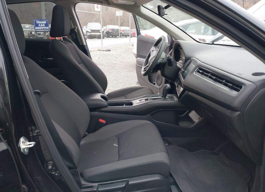 Photo 5 of 2022 Honda Hr-v AWD EX (VIN 3CZRU6H52NM721045)