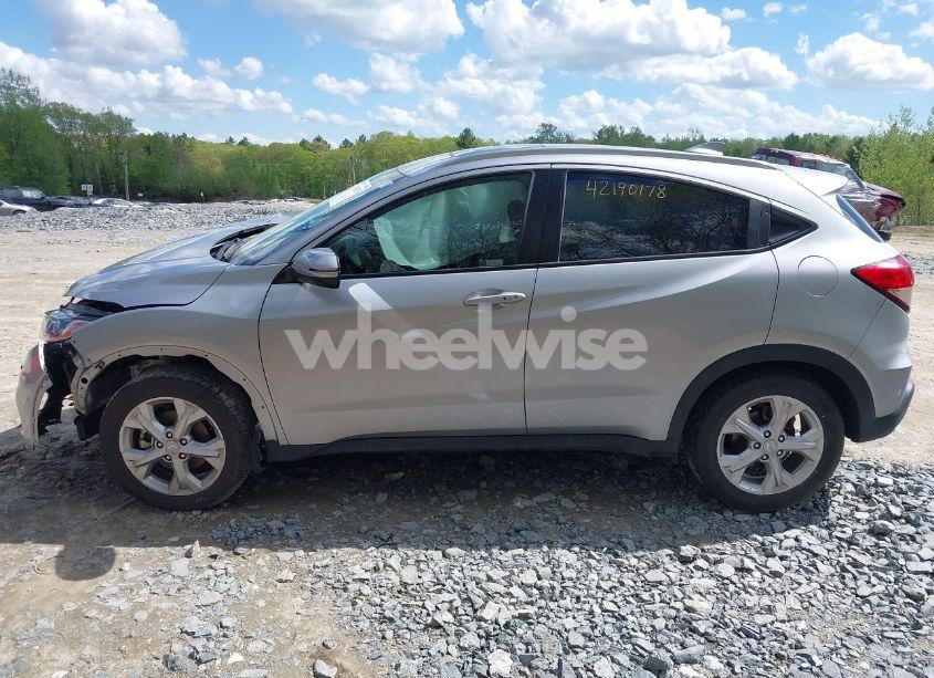 Photo 15 of 2022 Honda Hr-v AWD EX (VIN 3CZRU6H52NM758502)