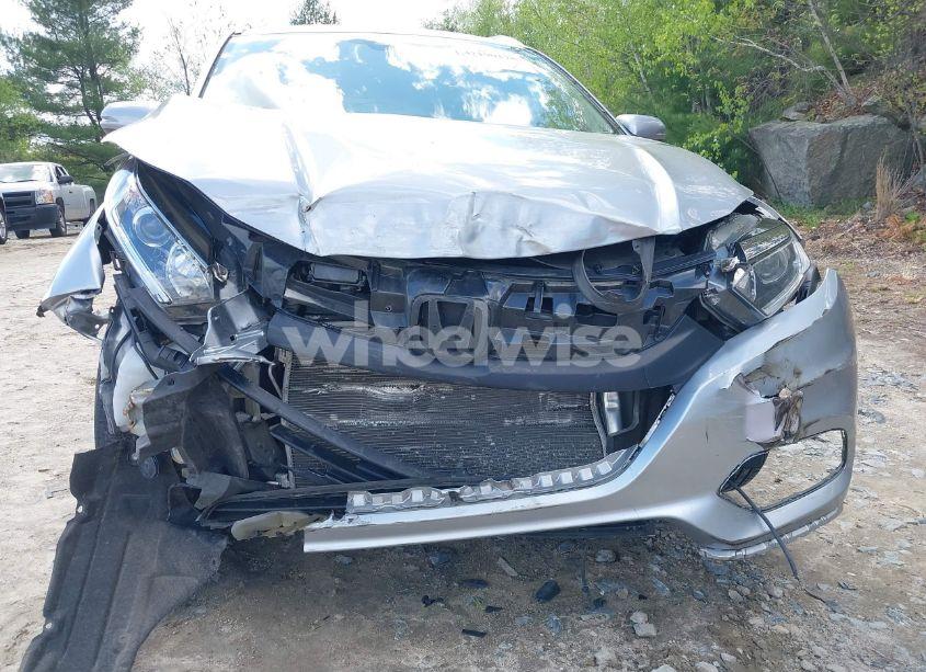 Photo 6 of 2022 Honda Hr-v AWD EX (VIN 3CZRU6H52NM758502)