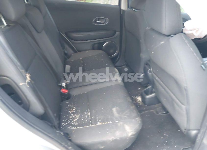 Photo 8 of 2022 Honda Hr-v AWD EX (VIN 3CZRU6H52NM758502)