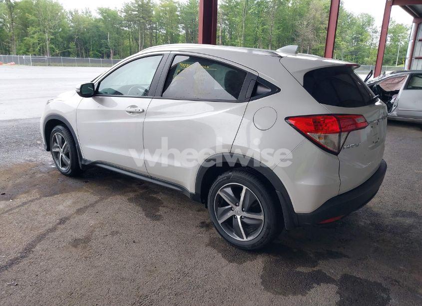 Photo 3 of 2022 Honda Hr-v AWD EX (VIN 3CZRU6H52NM763716)