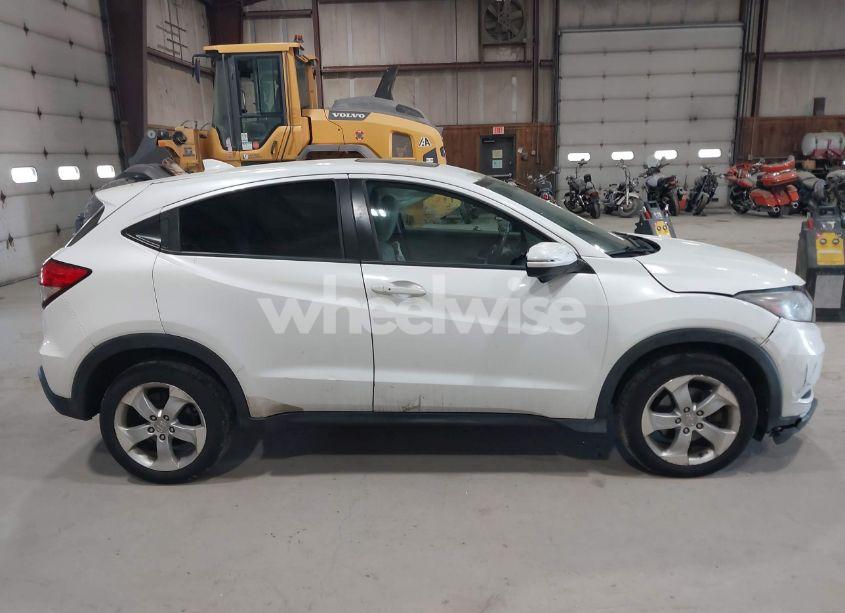 Photo 13 of 2016 Honda Hr-v EX (VIN 3CZRU6H53GM729917)