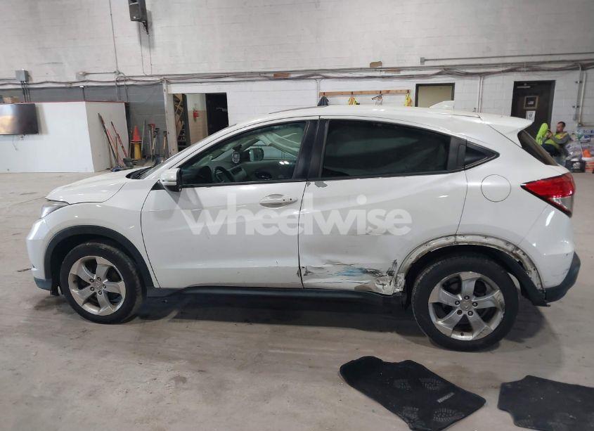Photo 14 of 2016 Honda Hr-v EX (VIN 3CZRU6H53GM729917)