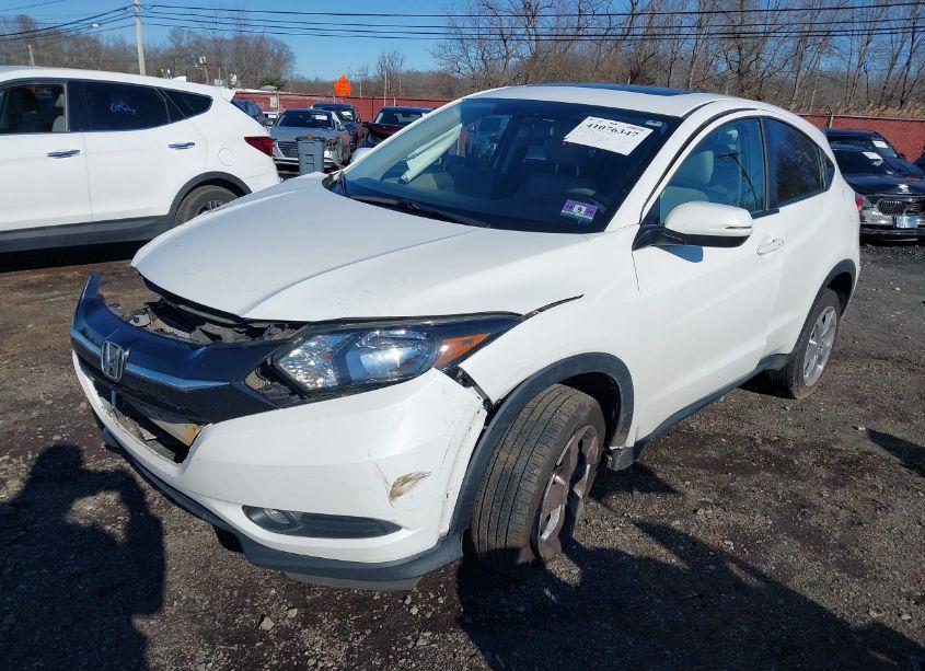 Photo 2 of 2016 Honda Hr-v EX (VIN 3CZRU6H53GM757927)