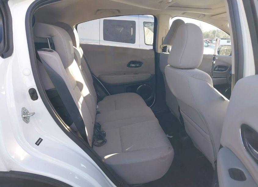 Photo 8 of 2017 Honda Hr-v EX (VIN 3CZRU6H53HM700631)