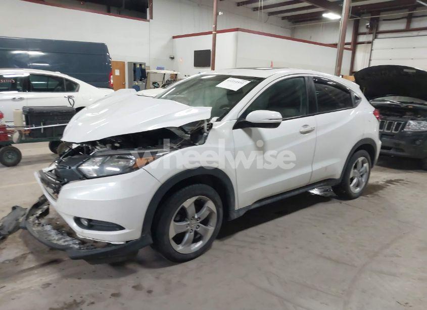 Photo 2 of 2017 Honda Hr-v EX (VIN 3CZRU6H53HM706459)