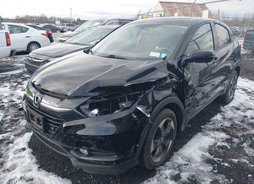 Photo 2 of 2018 Honda Hr-v EX (VIN 3CZRU6H53JG721905)