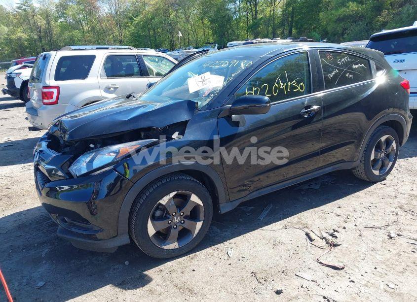 Photo 2 of 2018 Honda Hr-v EX (VIN 3CZRU6H53JM702286)