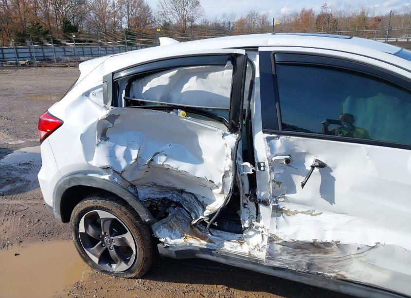 Photo 6 of 2018 Honda Hr-v EX (VIN 3CZRU6H53JM713580)