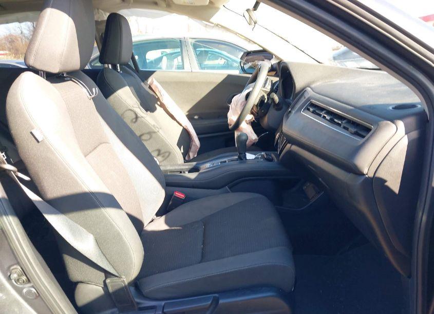 Photo 5 of 2020 Honda Hr-v AWD EX (VIN 3CZRU6H53LM709760)