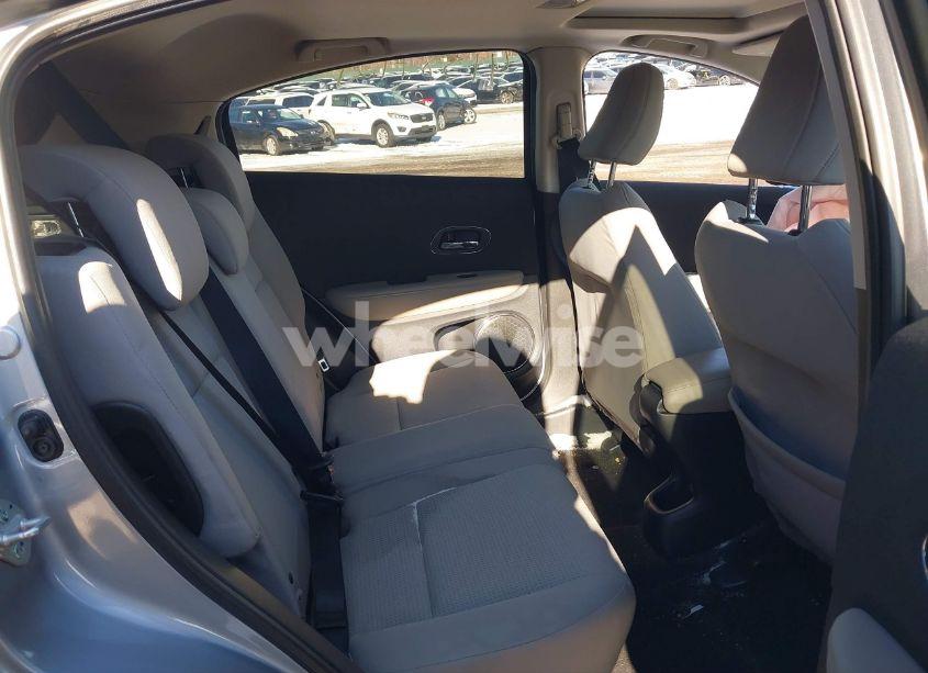 Photo 8 of 2021 Honda Hr-v AWD EX (VIN 3CZRU6H53MM719819)