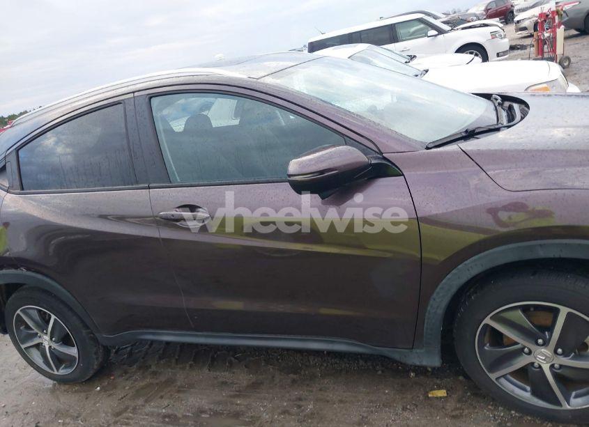 Photo 13 of 2022 Honda Hr-v AWD EX (VIN 3CZRU6H53NM716534)