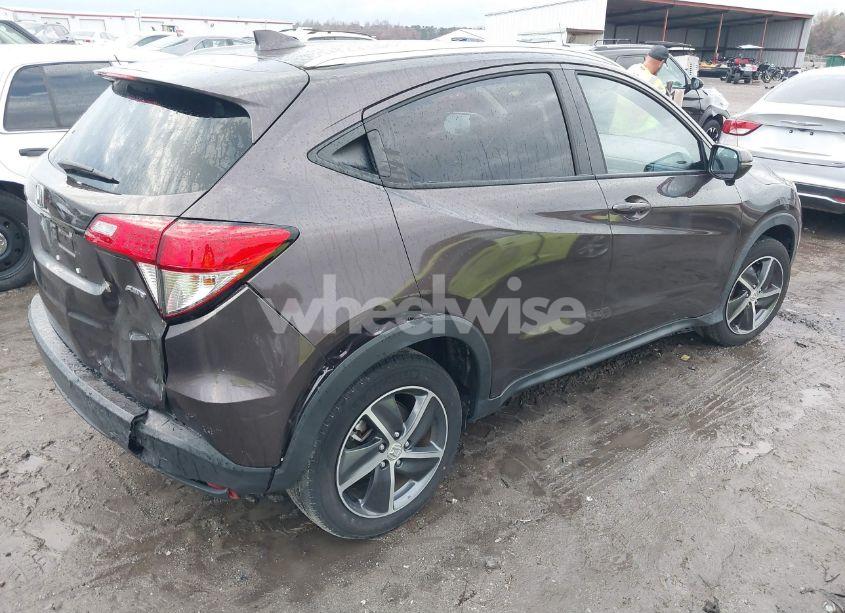 Photo 4 of 2022 Honda Hr-v AWD EX (VIN 3CZRU6H53NM716534)