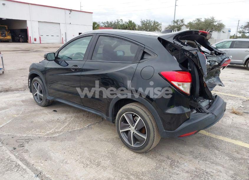 Photo 3 of 2022 Honda Hr-v AWD EX (VIN 3CZRU6H53NM764986)