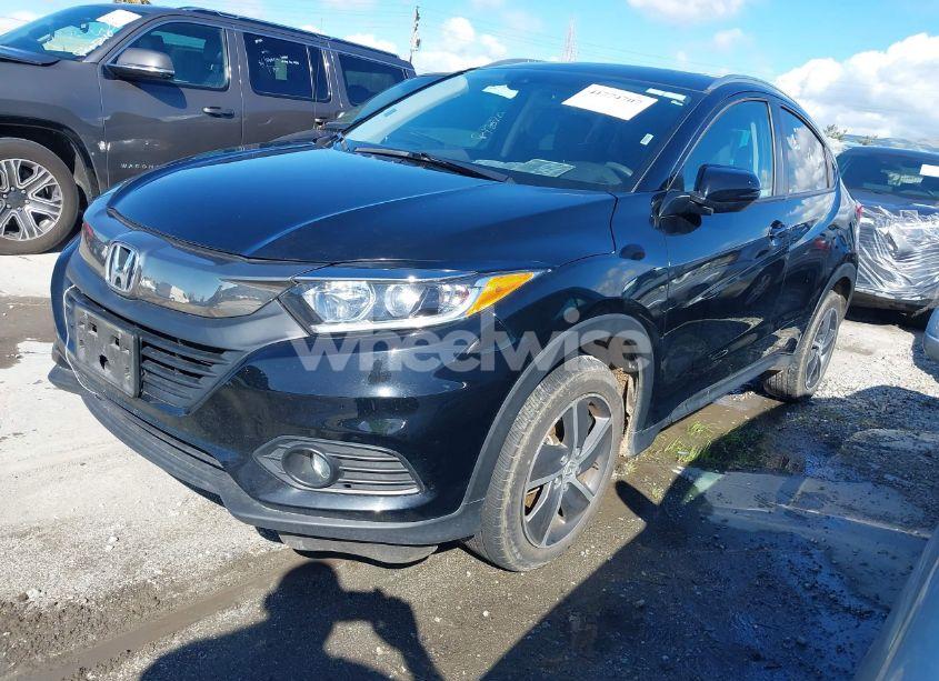 Photo 2 of 2022 Honda Hr-v AWD EX (VIN 3CZRU6H53NM765670)