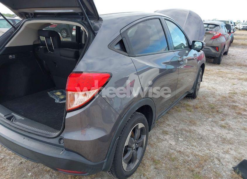 Photo 6 of 2018 Honda Hr-v EX (VIN 3CZRU6H54JM711644)