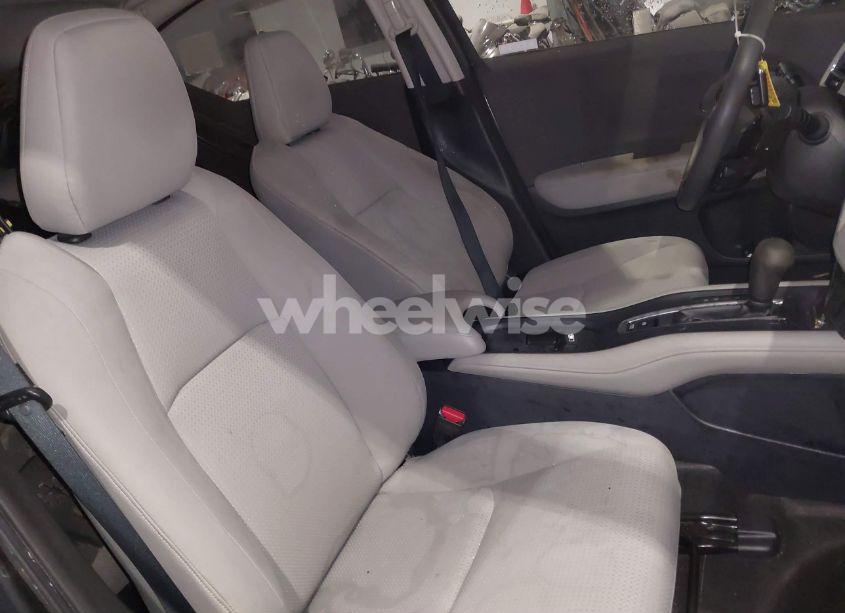 Photo 8 of 2019 Honda Hr-v EX (VIN 3CZRU6H54KM743916)