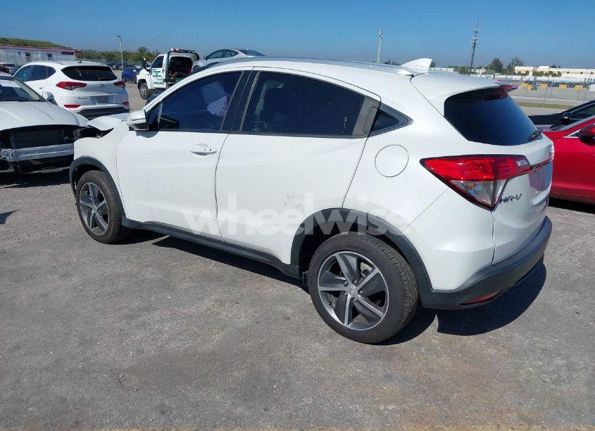 Photo 3 of 2021 Honda Hr-v AWD EX (VIN 3CZRU6H54MM727847)