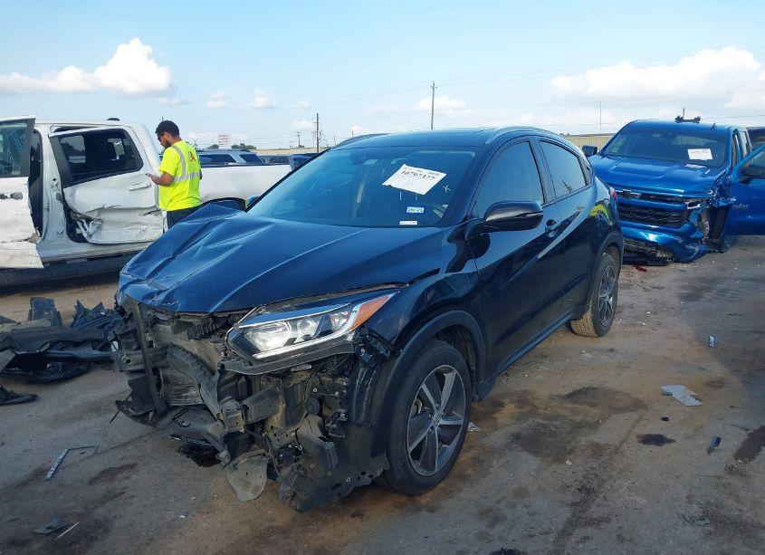 Photo 2 of 2021 Honda Hr-v AWD EX (VIN 3CZRU6H54MM754899)