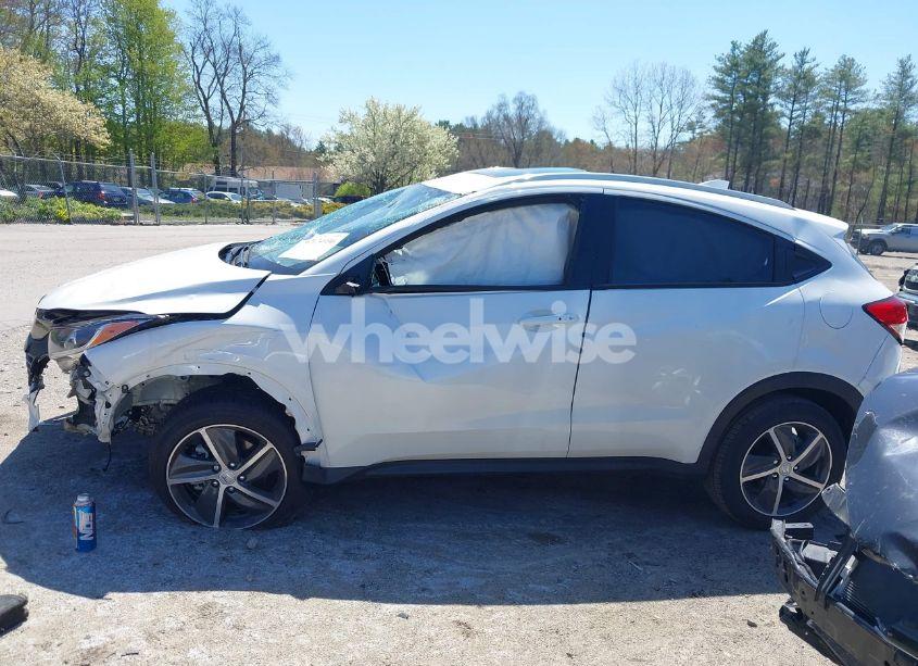 Photo 14 of 2022 Honda Hr-v AWD EX (VIN 3CZRU6H54NM742026)