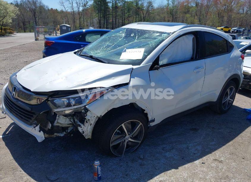 Photo 2 of 2022 Honda Hr-v AWD EX (VIN 3CZRU6H54NM742026)