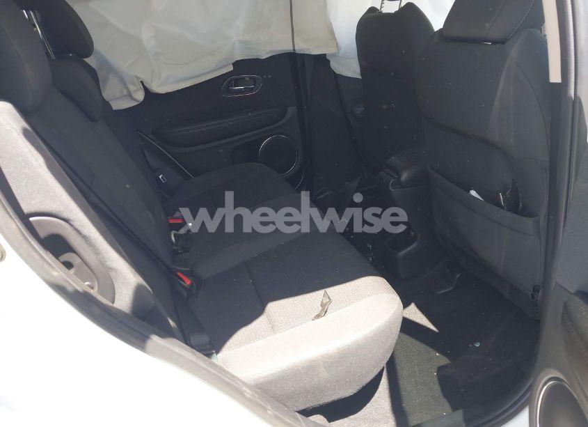 Photo 8 of 2022 Honda Hr-v AWD EX (VIN 3CZRU6H54NM742026)