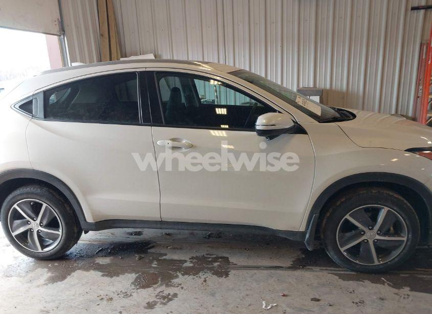 Photo 13 of 2022 Honda Hr-v AWD EX (VIN 3CZRU6H54NM752541)