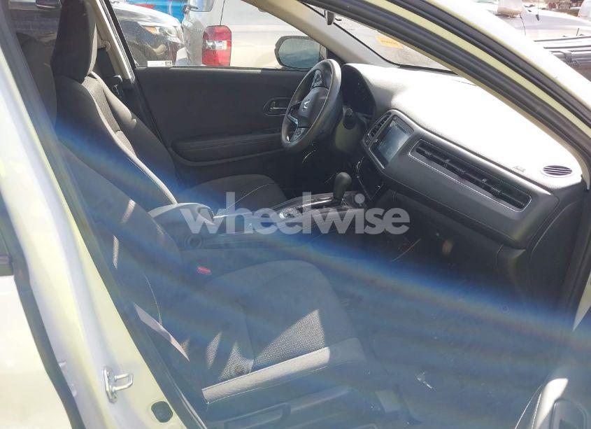 Photo 5 of 2022 Honda Hr-v AWD EX (VIN 3CZRU6H54NM772269)