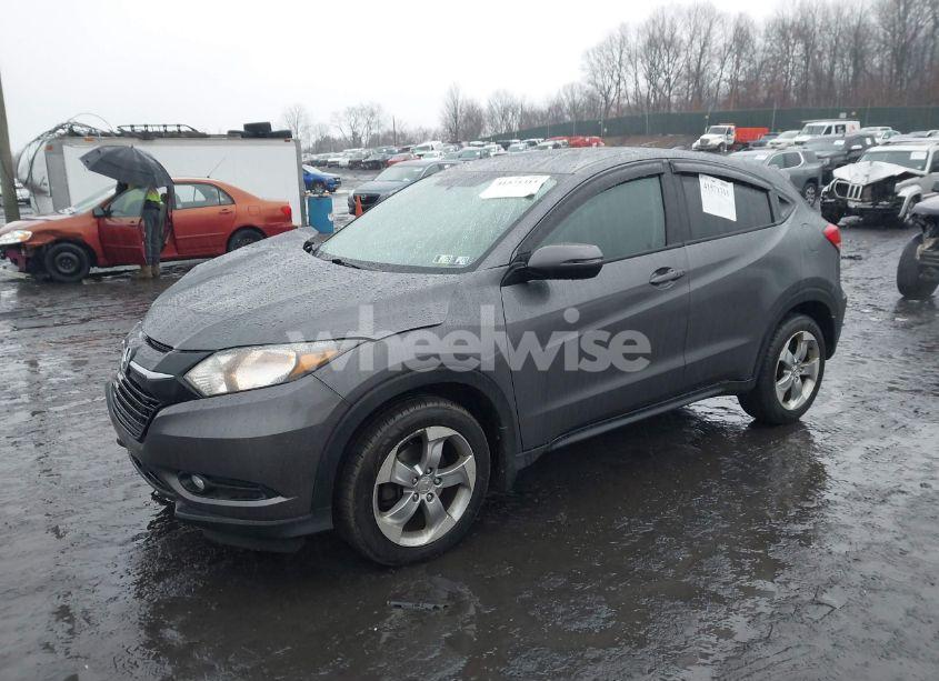 Photo 2 of 2017 Honda Hr-v EX (VIN 3CZRU6H55HM702803)