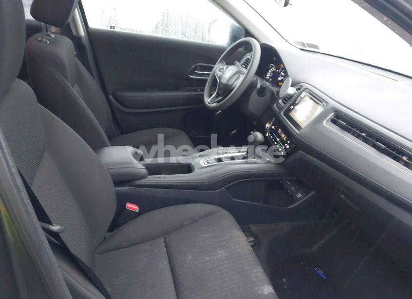 Photo 5 of 2017 Honda Hr-v EX (VIN 3CZRU6H55HM702803)