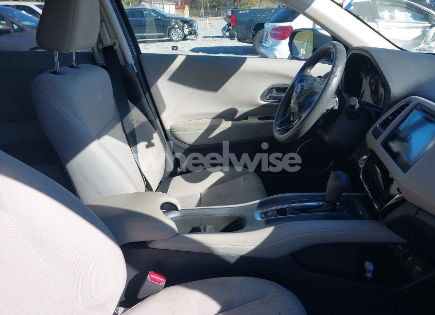 Photo 5 of 2017 Honda Hr-v EX (VIN 3CZRU6H55HM731198)