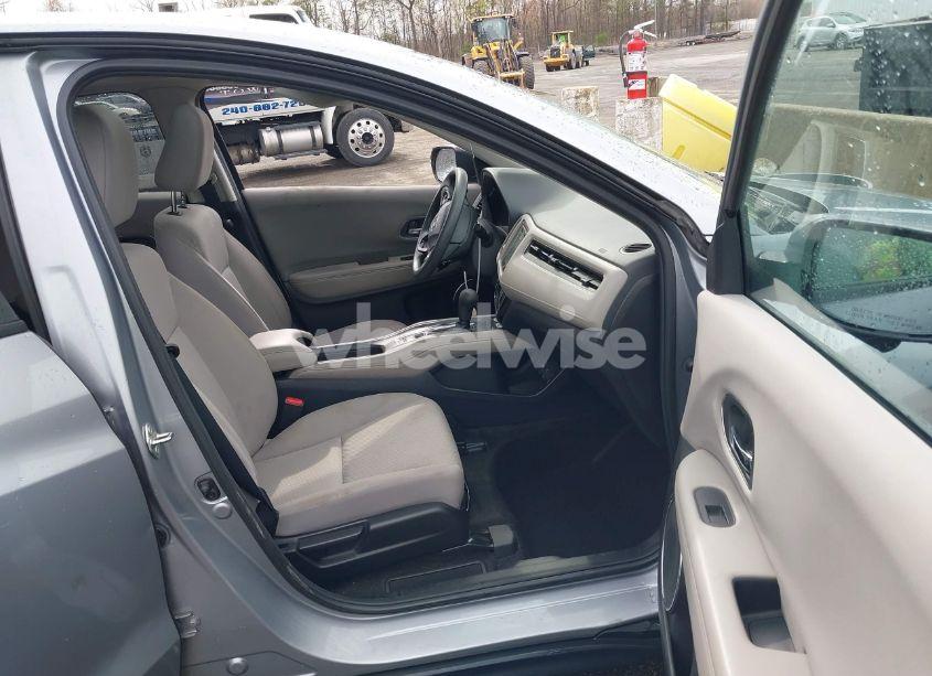 Photo 5 of 2018 Honda Hr-v EX (VIN 3CZRU6H55JG703468)