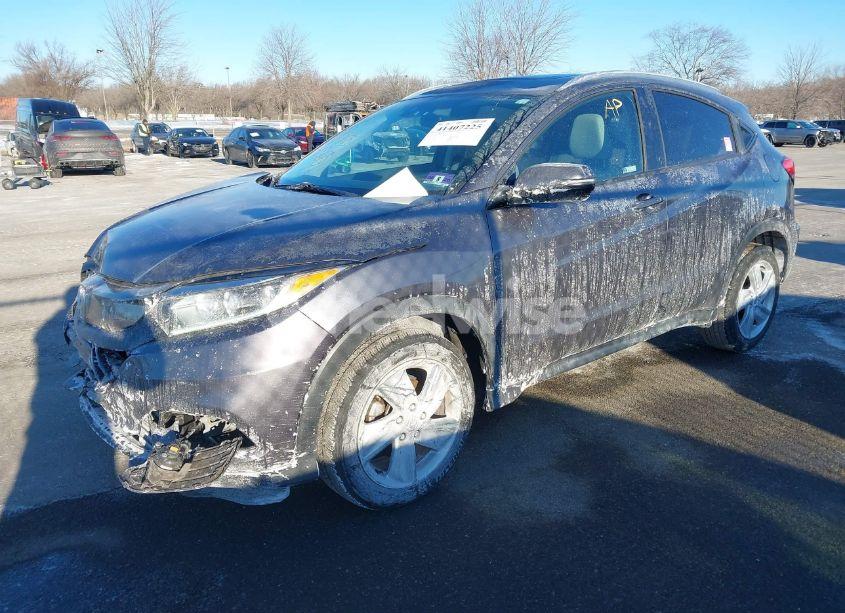 Photo 2 of 2019 Honda Hr-v EX (VIN 3CZRU6H55KM725781)