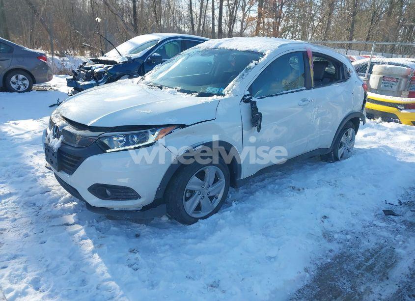 Photo 2 of 2020 Honda Hr-v AWD EX (VIN 3CZRU6H55LM734238)