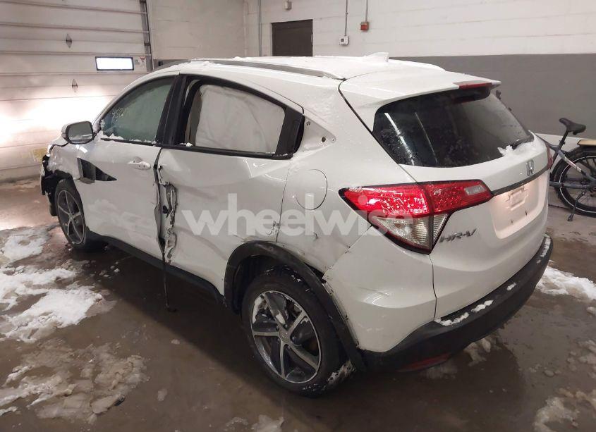 Photo 3 of 2021 Honda Hr-v AWD EX (VIN 3CZRU6H55MM742969)