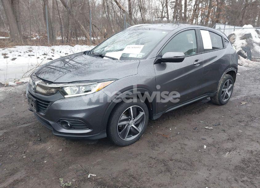 Photo 2 of 2022 Honda Hr-v AWD EX (VIN 3CZRU6H55NM716504)