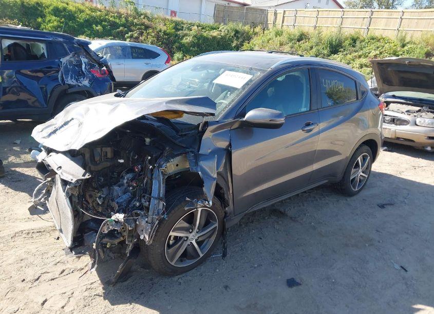 Photo 2 of 2022 Honda Hr-v AWD EX (VIN 3CZRU6H55NM716566)