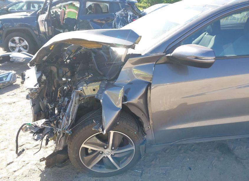 Photo 6 of 2022 Honda Hr-v AWD EX (VIN 3CZRU6H55NM716566)