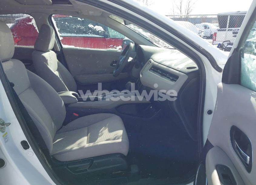 Photo 5 of 2016 Honda Hr-v EX (VIN 3CZRU6H56GM722363)