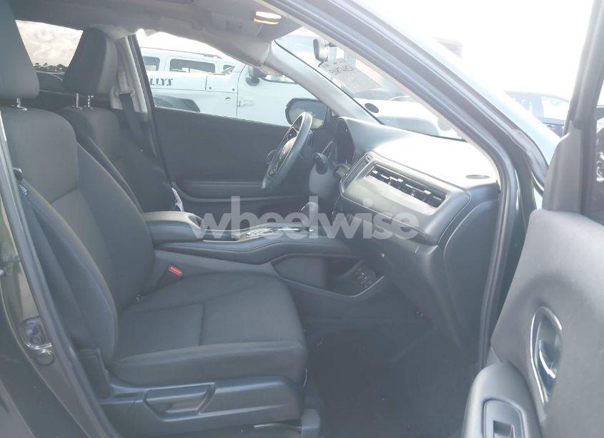 Photo 5 of 2017 Honda Hr-v EX (VIN 3CZRU6H56HM713034)