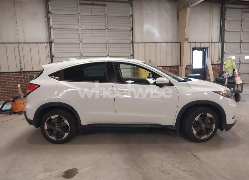 Photo 13 of 2018 Honda Hr-v EX (VIN 3CZRU6H56JM711127)