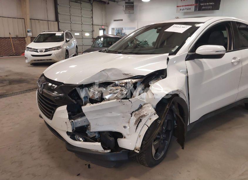 Photo 6 of 2018 Honda Hr-v EX (VIN 3CZRU6H56JM711127)