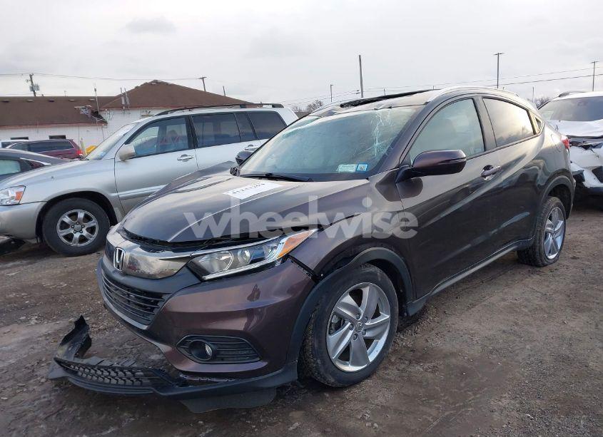 Photo 2 of 2020 Honda Hr-v AWD EX (VIN 3CZRU6H56LM730103)