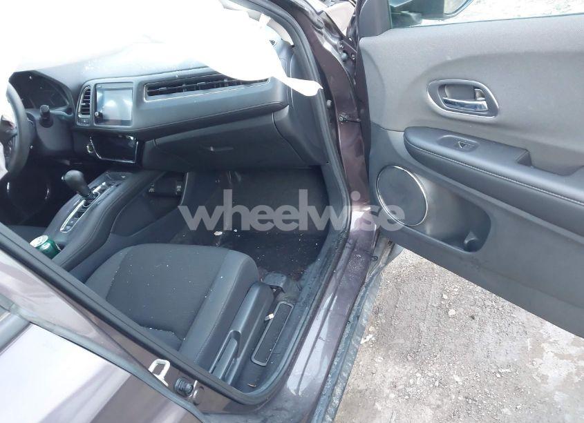 Photo 5 of 2020 Honda Hr-v AWD EX (VIN 3CZRU6H56LM730103)